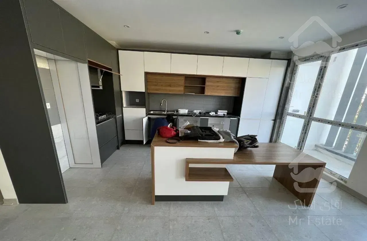 ۱۶۵ متر سه خواب // رهن کامل و قابل تبدیل