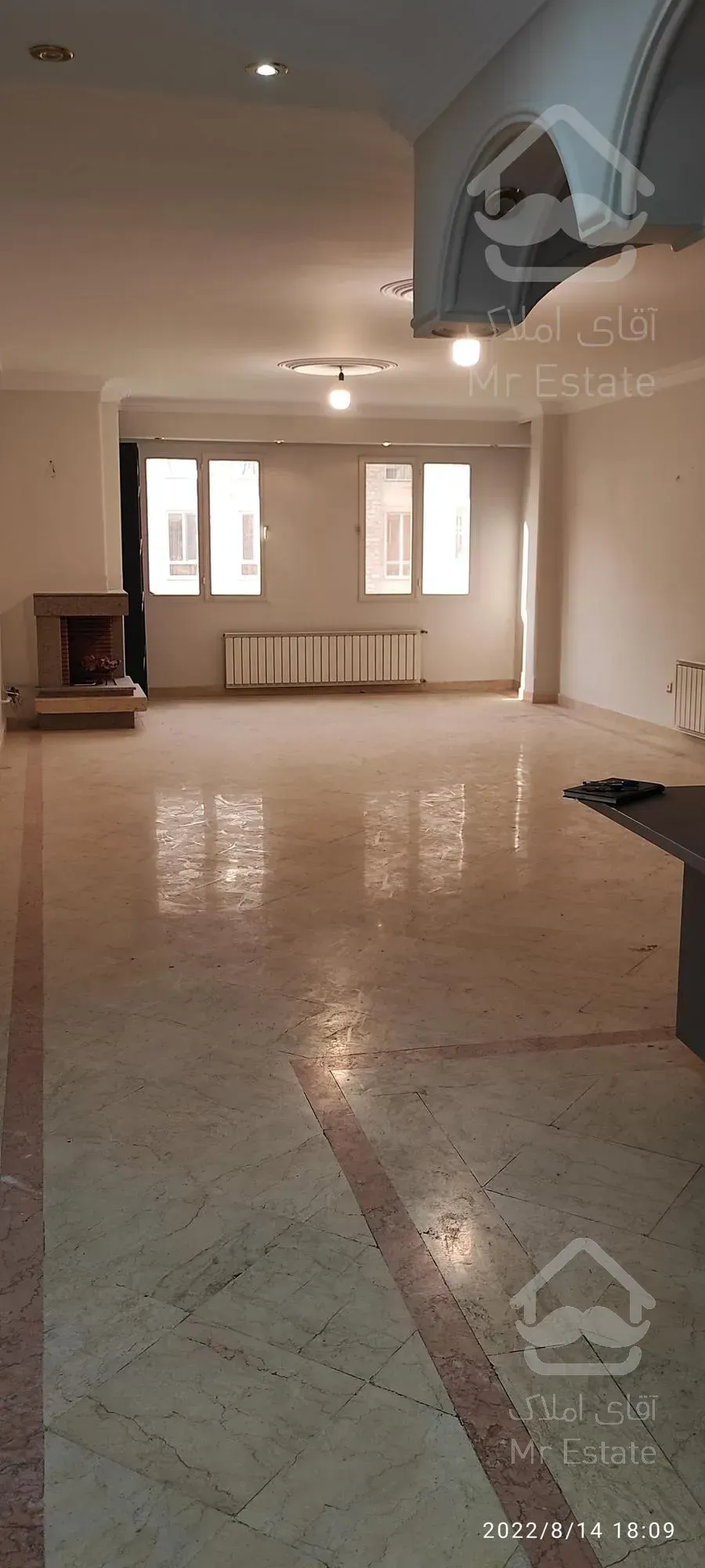 رهن کامل آپارتمان سعادت آباد ۱۳۰ متر