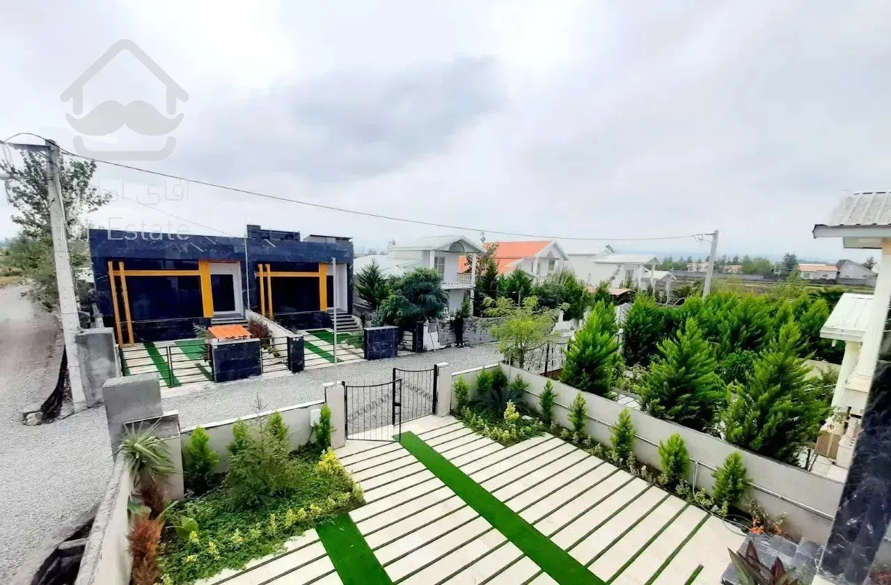 نیم پیلوت 250 متری / شهرکی / جاده جنگلی نور