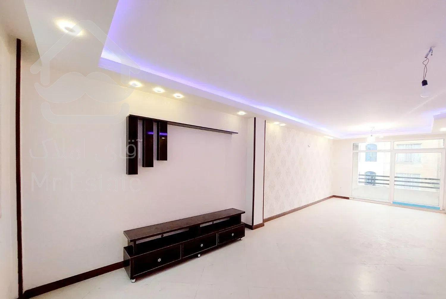 ۱۱۰متر۲خواب / تکواحدی / کلیدنخورده /لوکیشن بی‌همتا