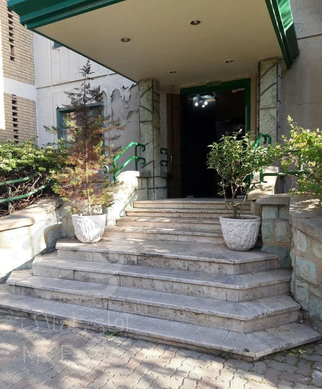 اجاره آپارتمان ۱۲۸ متری ۲ خوابه  در آرارات