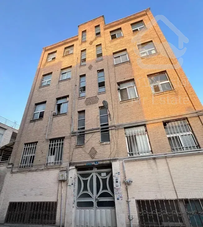 فروش آپارتمان ۵۵ متری ۱ خوابه طبقه ۱ در امین حضور