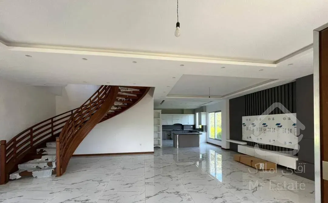 فروش خانه ویلایی ۳۷۰ متر بنا * نوشهر