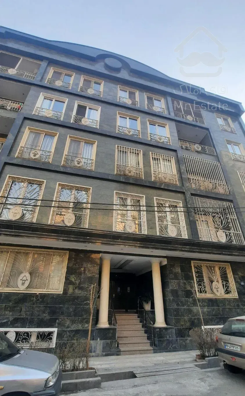 آجودانیه ۱۵۰متر ۳خ خوش نقشه نورگیر ارزنده