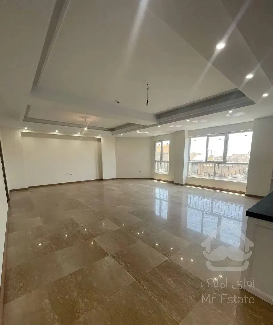 واحد ۱۴۵متر کلید نخورده باقیمتی کمتر از عرف منطقه