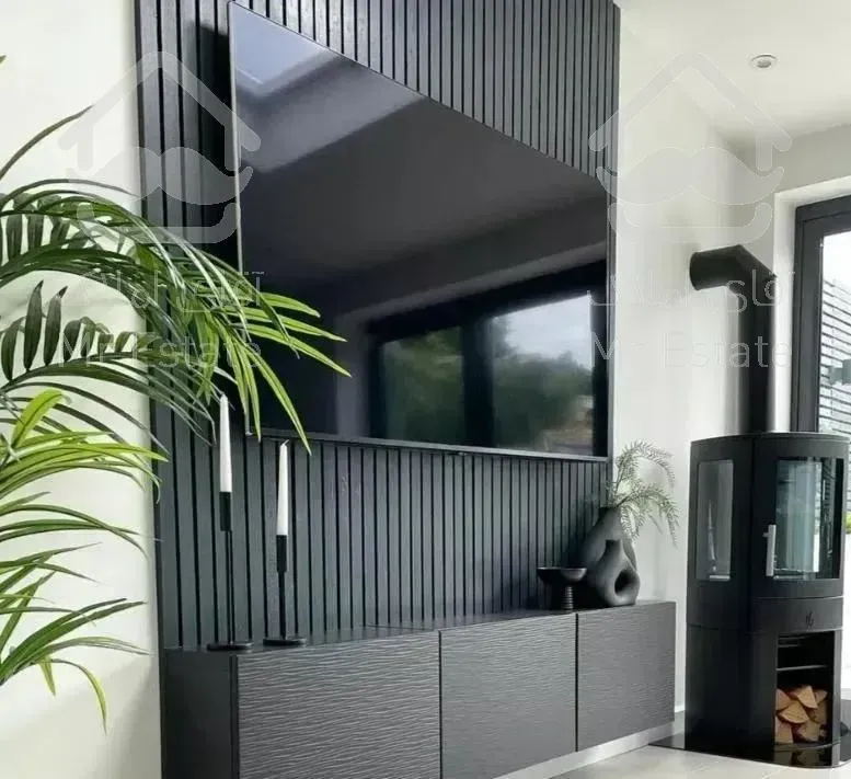 چیتگر ، واحد ۱۱۵ متری در برج رومنس حکیم