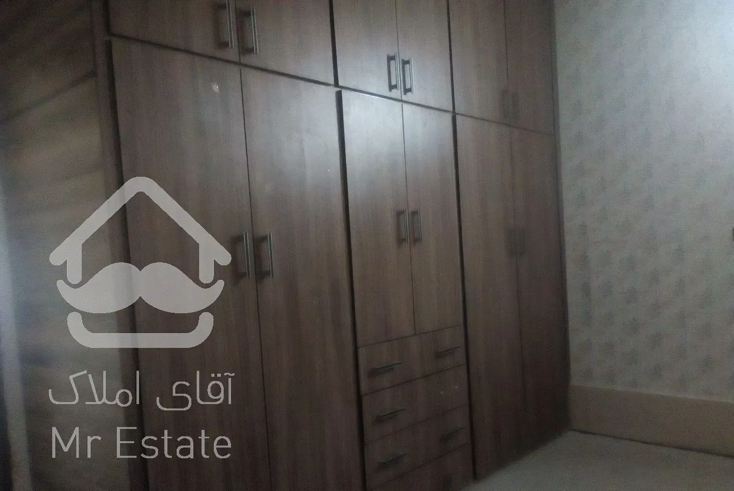 کیشمیری 87 متر