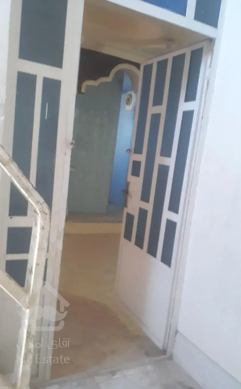 فروش آپارتمان ۷۰ متری ۲ خوابه طبقه ۲