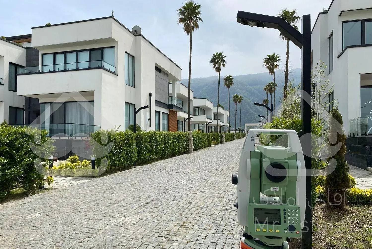 نقشه برداری،رضایت شما هدف ما،نقشه بردار،یوتی ام