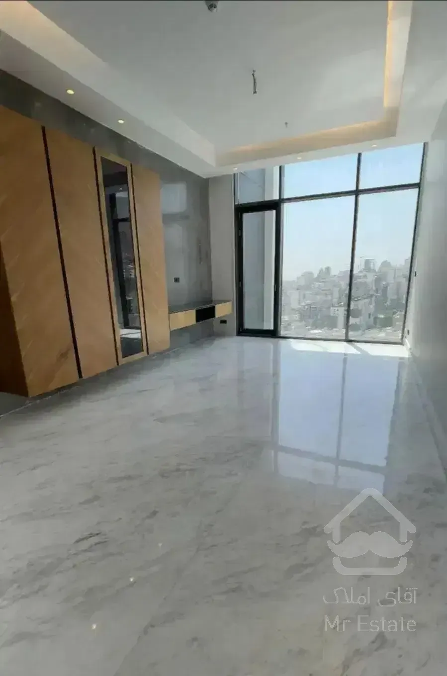 لوکیشن‌ جـذاب وکیل آباد با قیمتی استثنایــی *