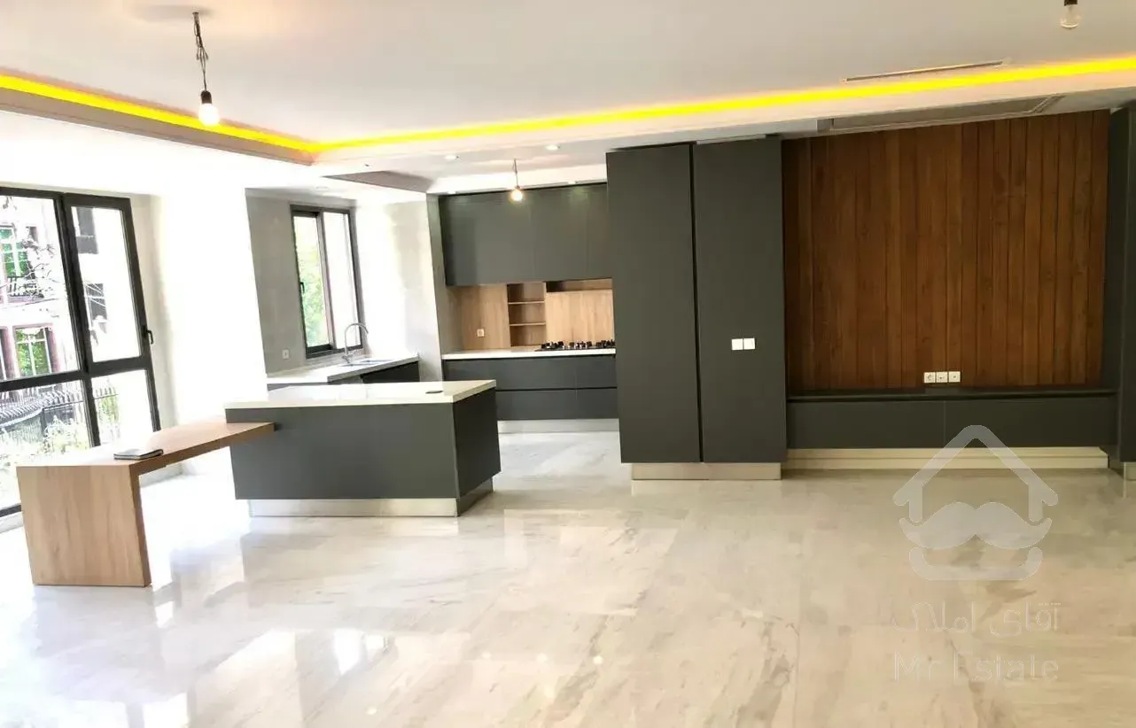 ۱۸۰ متر ۳ خواب/شخصی ساز/در دل فرمانیه(سنبل)