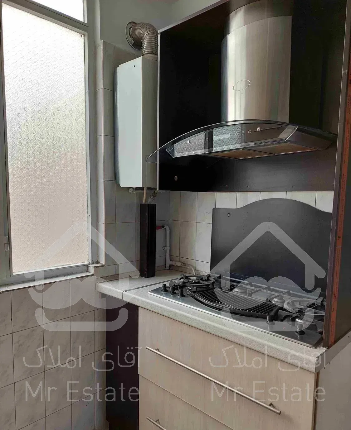 ۴۸ مترآپارتمان تکواحد میدان بروجردی