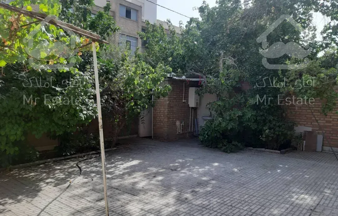 آپارتمان تک واحدی حیاط دار (کاظمیه .گلها)