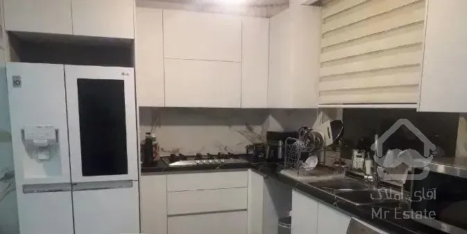 ۶۴متر۲خواب*دهکده المپیک*طبقه اول*سنددار