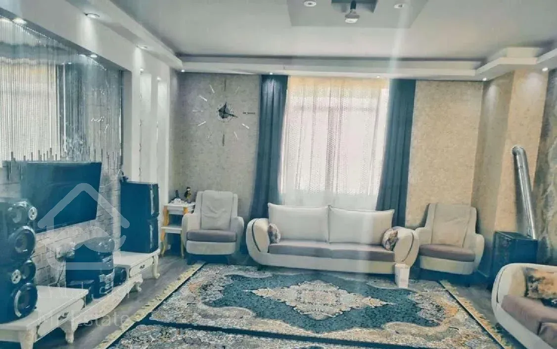 فروش آپارتمان ۸۷ متری ۲ خوابه در اندیشه/سند تک برگ