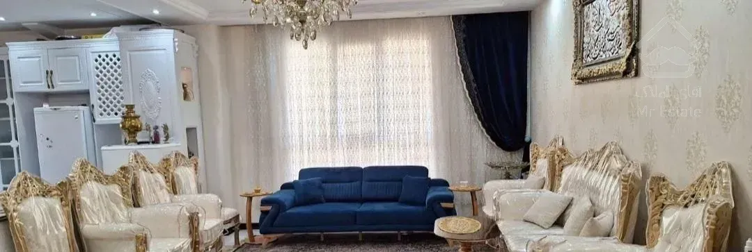 ۶۲ متر /بر کلهر /پارکینگ دار