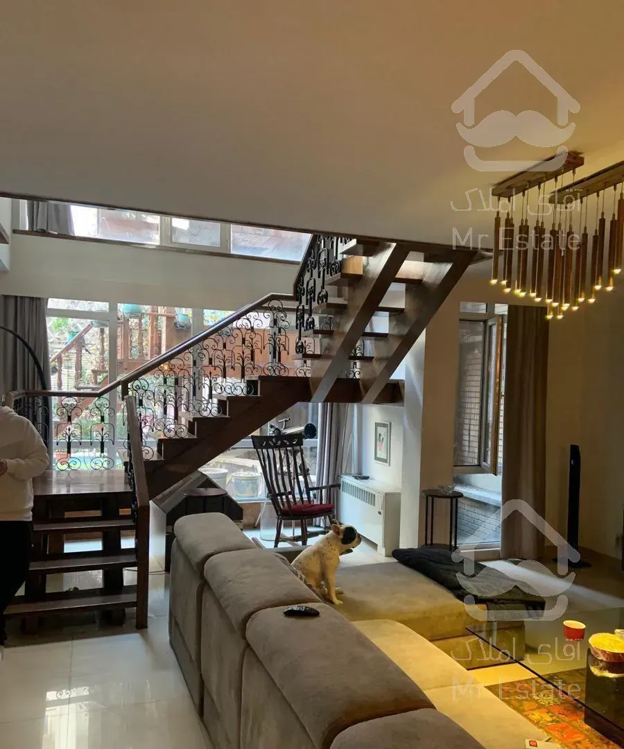 ۳۰۰متر آپارتمان ویلا