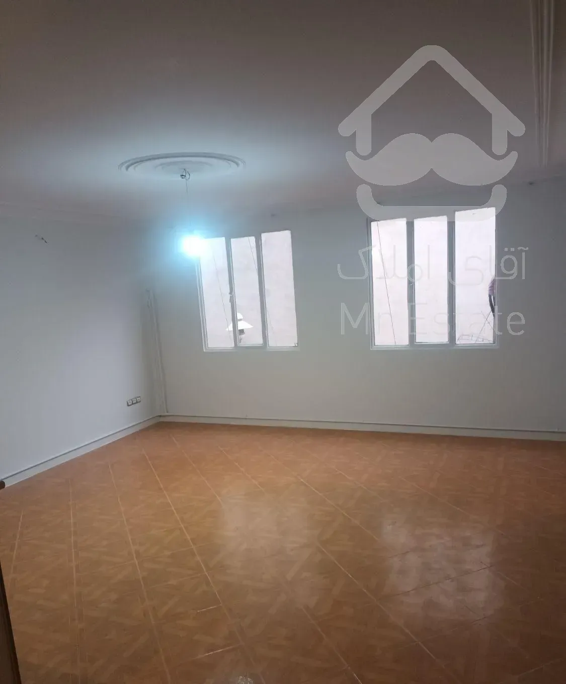 فروش آپارتمان ۷۷ متری ۲ خوابه طبقه ۱ در جوادیه