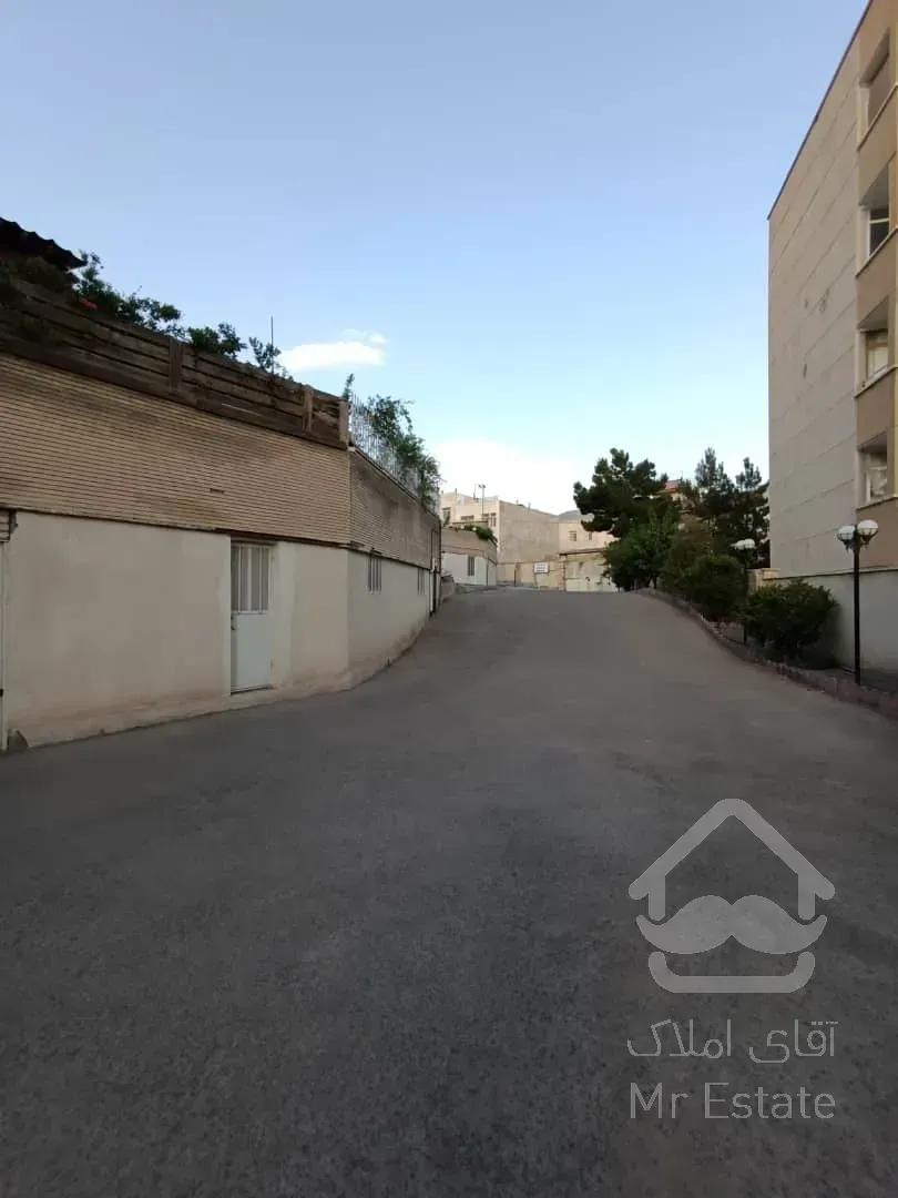 واحدی تراسه ویلایی کاملا مستقل ،