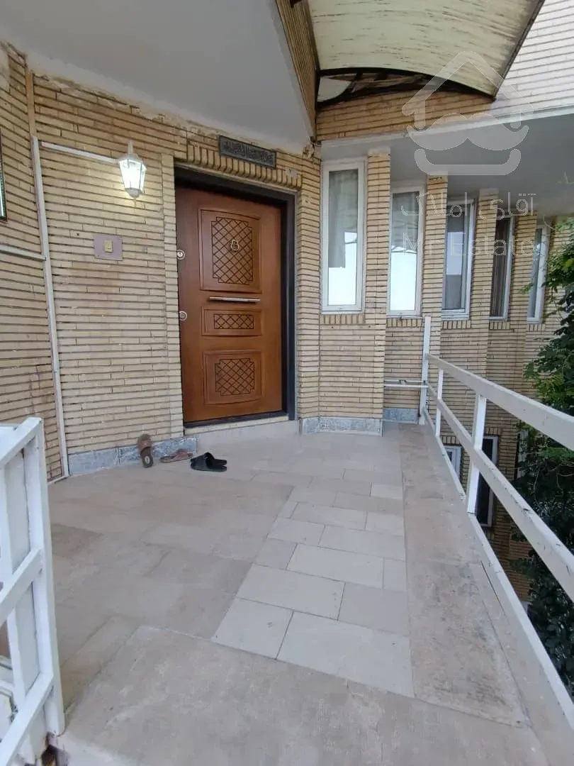 واحدی تراسه ویلایی کاملا مستقل ،