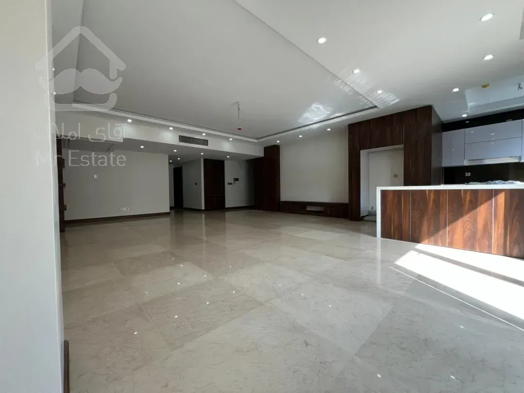 ۱۵۱متر فرعی دنج دو راهی قلهک