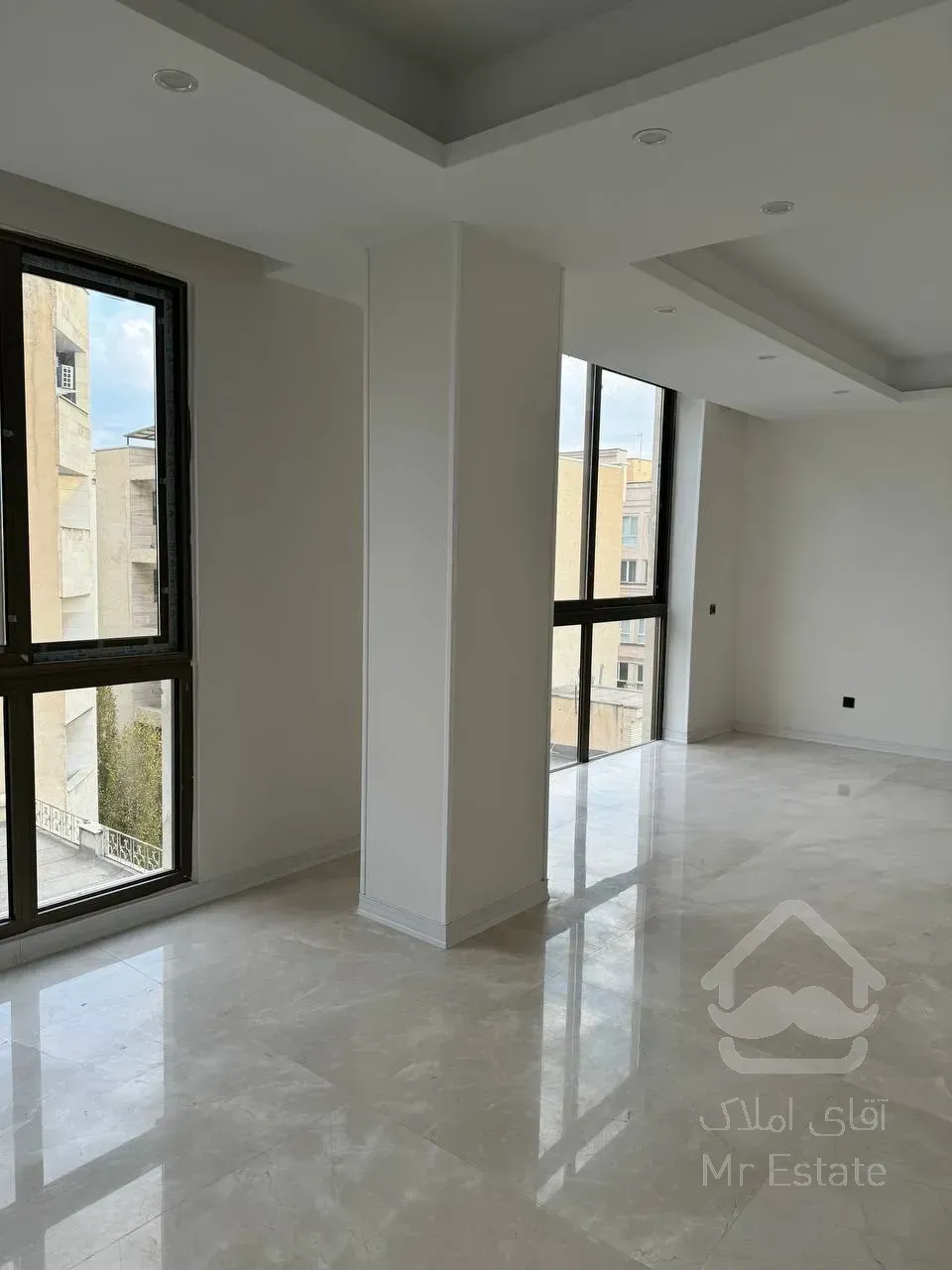 فروش اپارتمان لوکس ۵ طبقه به صورت یکجا درسئول