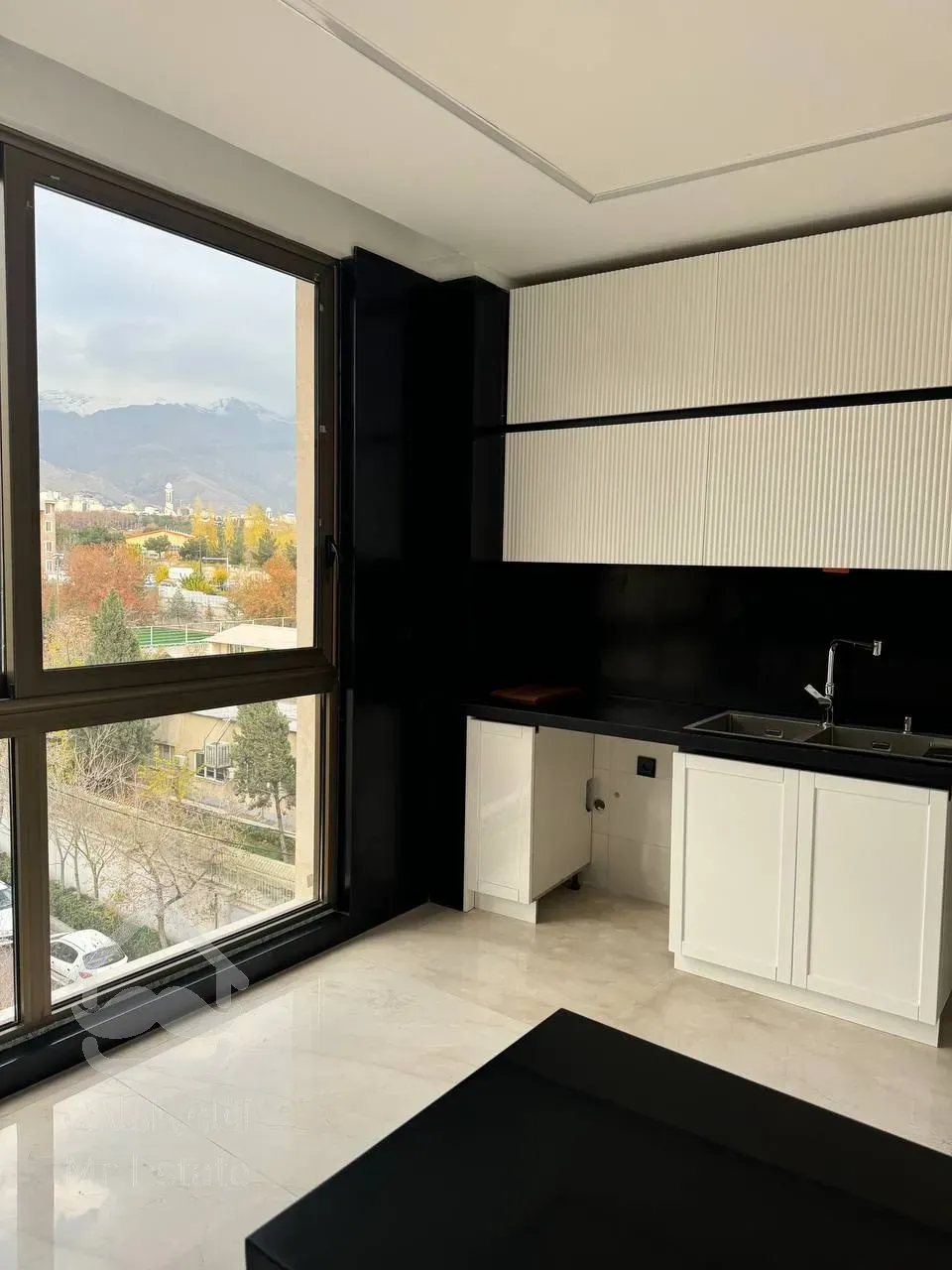 فروش واحدهای 111 متری لوکس 5 طبقه به صورت یکجا سئول