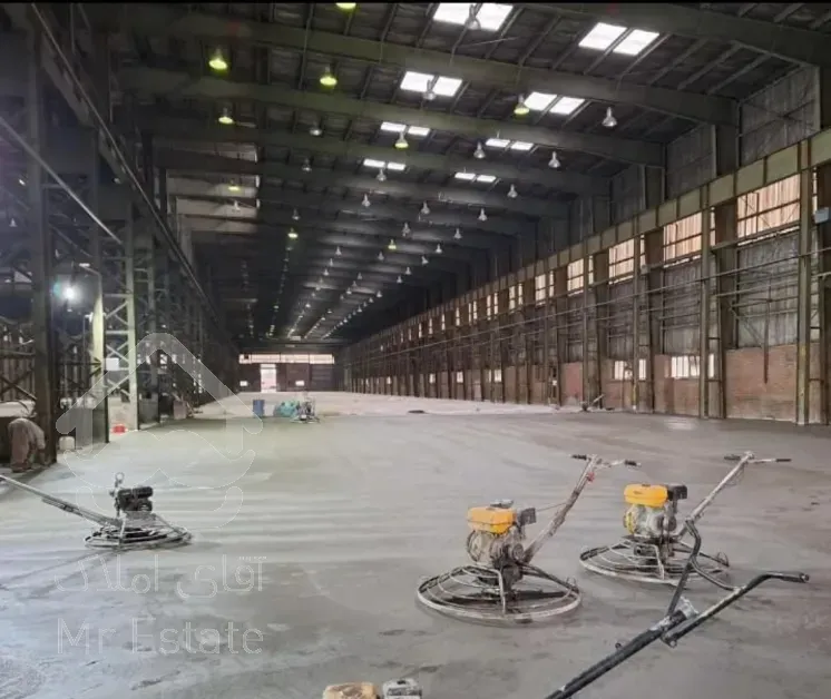 بتن ریزی کف با ماله پروانه و کاتر و خلاطه