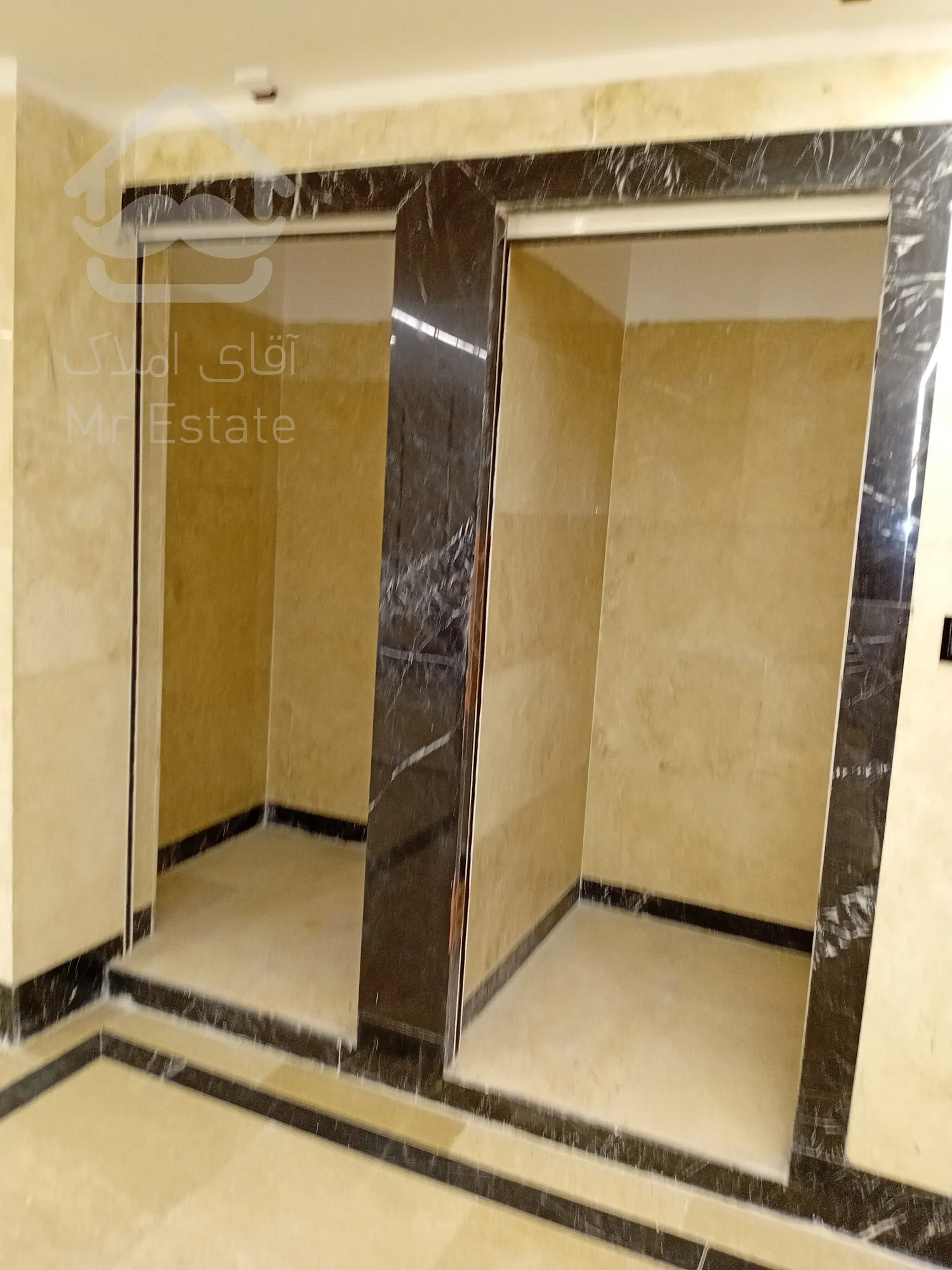 فروش واحد مسکونی و تجاری به صورت یکجا در سئول