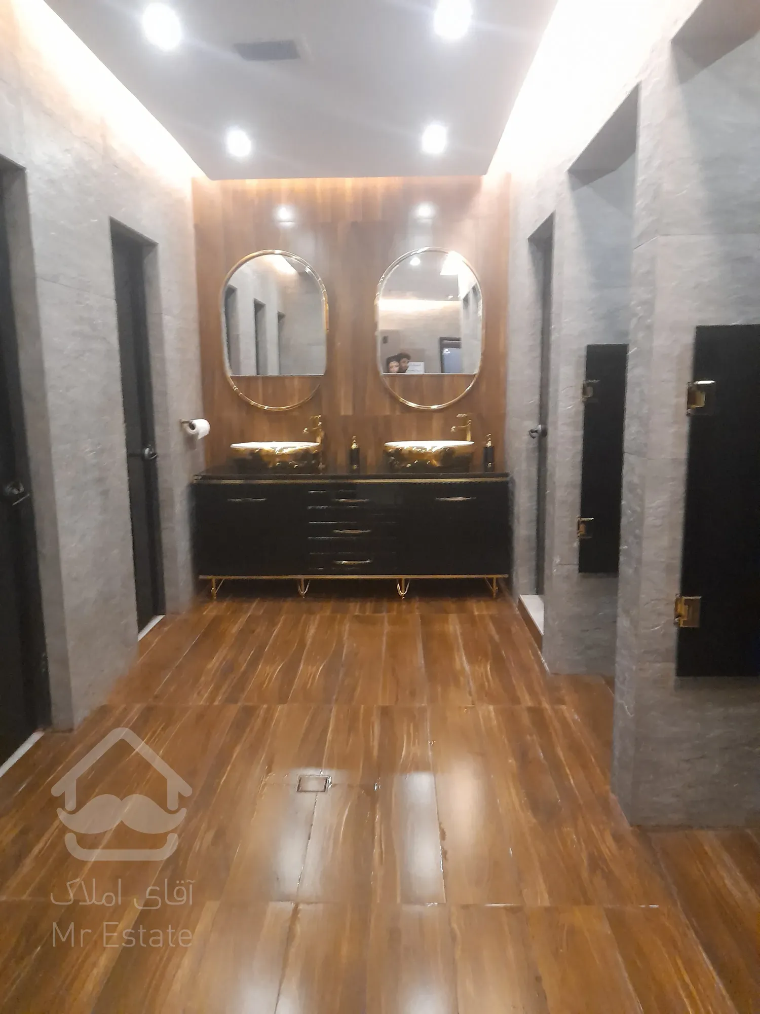 پیش فروش آپارتمان واحد ۱۱۶ متری در بلوار ارتش