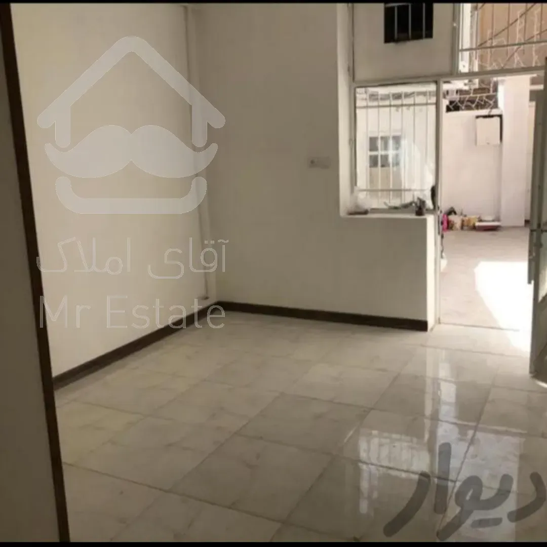 خانه‌ ویلایی نقلی شیک المهدی