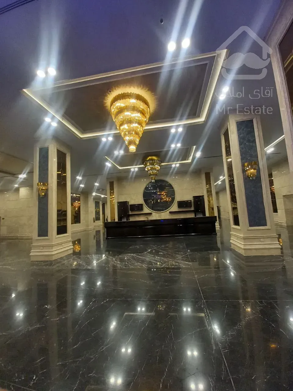 فروش واحد ۱۱۴متر لاکچری در بلوار ارتش