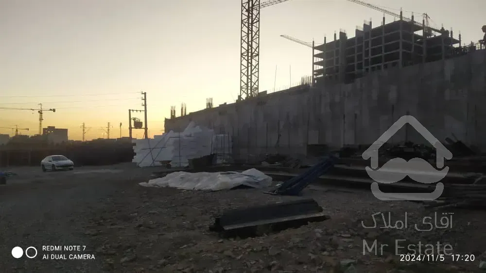 پیش فروش برج ۵۰ متری در مروارید شهر لاکچری سند تک برگ (قیمت در حال حاظر متری ۵۲ میلیون)