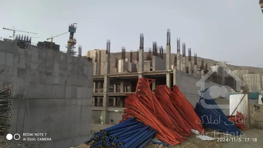 پیش فروش برج ۵۰ متری در مروارید شهر لاکچری سند تک برگ (قیمت در حال حاظر متری ۵۲ میلیون)