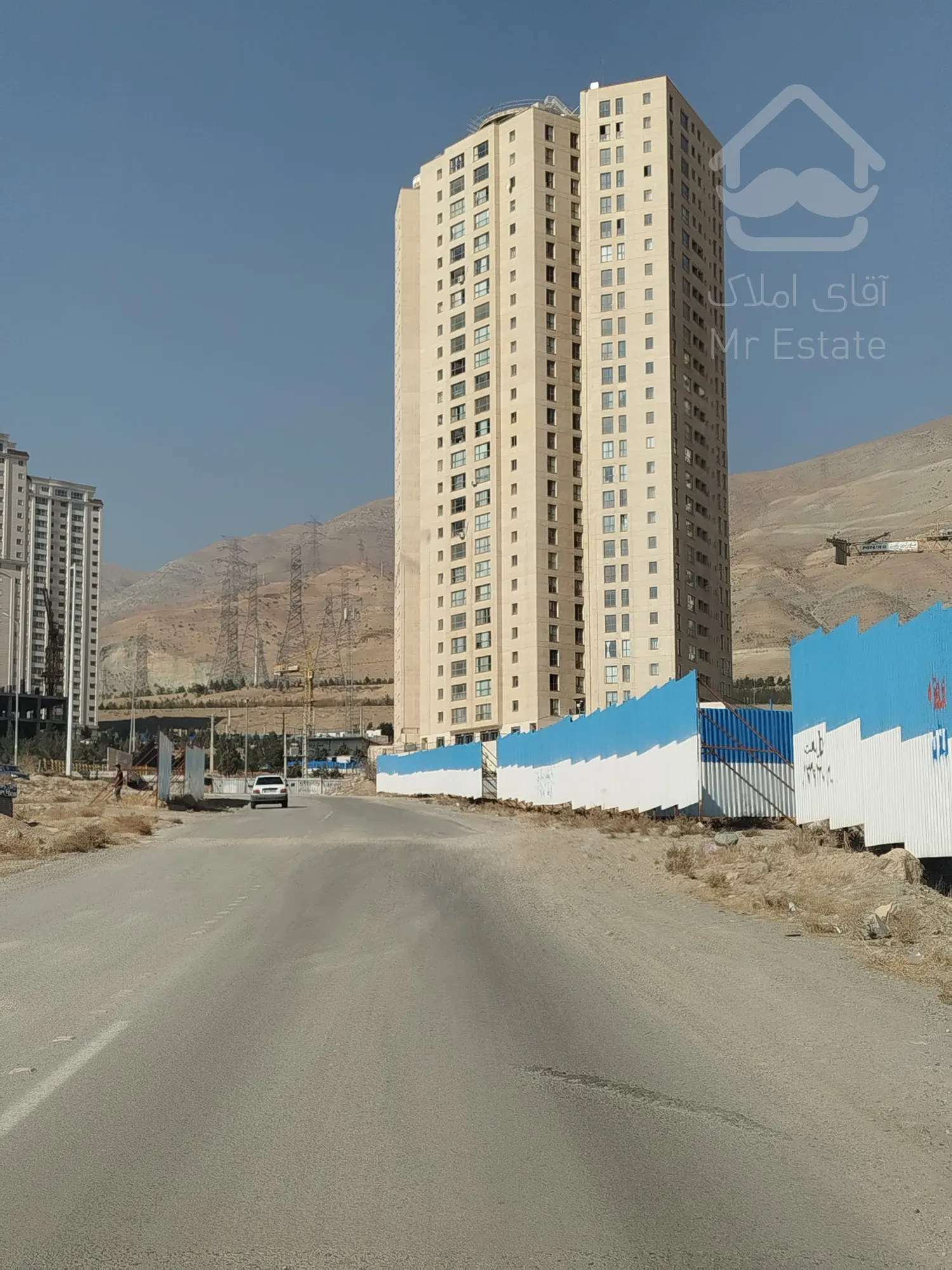 پیش فروش برج ۵۰ متری در مروارید شهر لاکچری سند تک برگ (قیمت در حال حاظر متری ۵۲ میلیون)