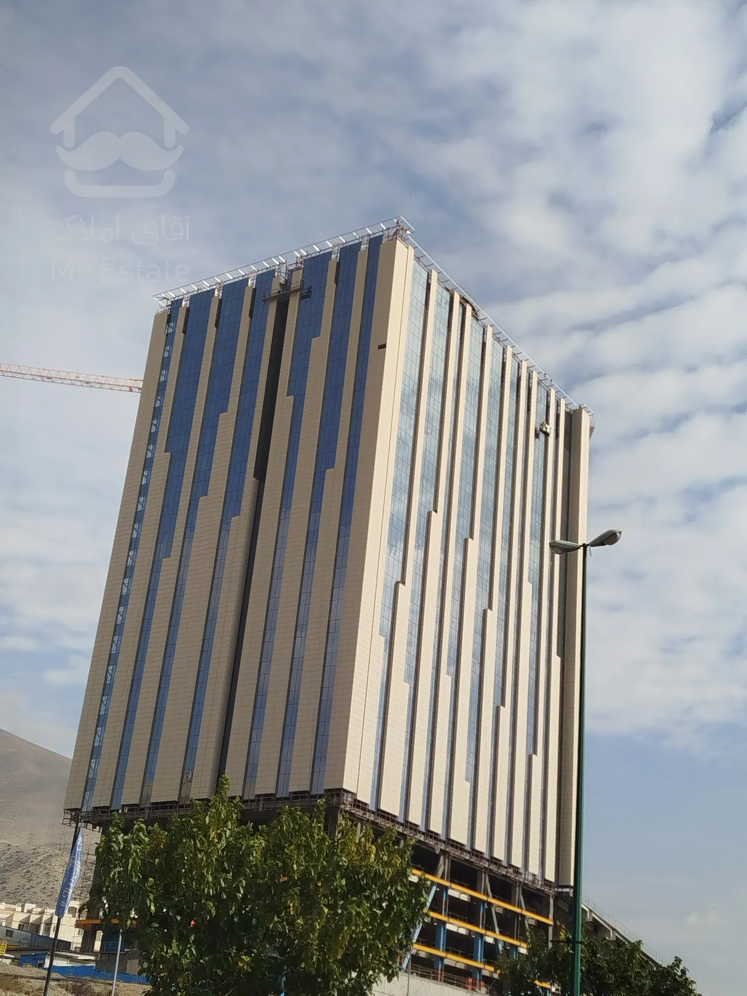 پیش فروش برج ۵۰ متری در مروارید شهر لاکچری سند تک برگ (قیمت در حال حاظر متری ۵۲ میلیون)