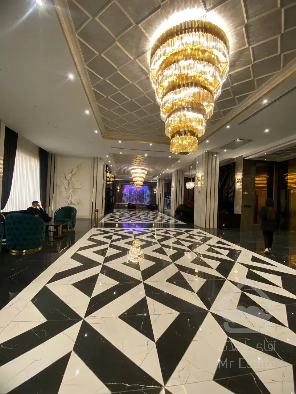 پیش فروش ۱۱۸ متری دوخواب لاله