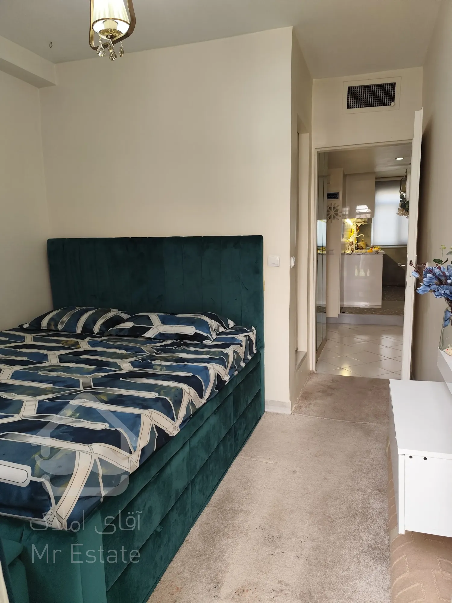 آپارتمان دوخوابه تک واحدی فول بازسازی