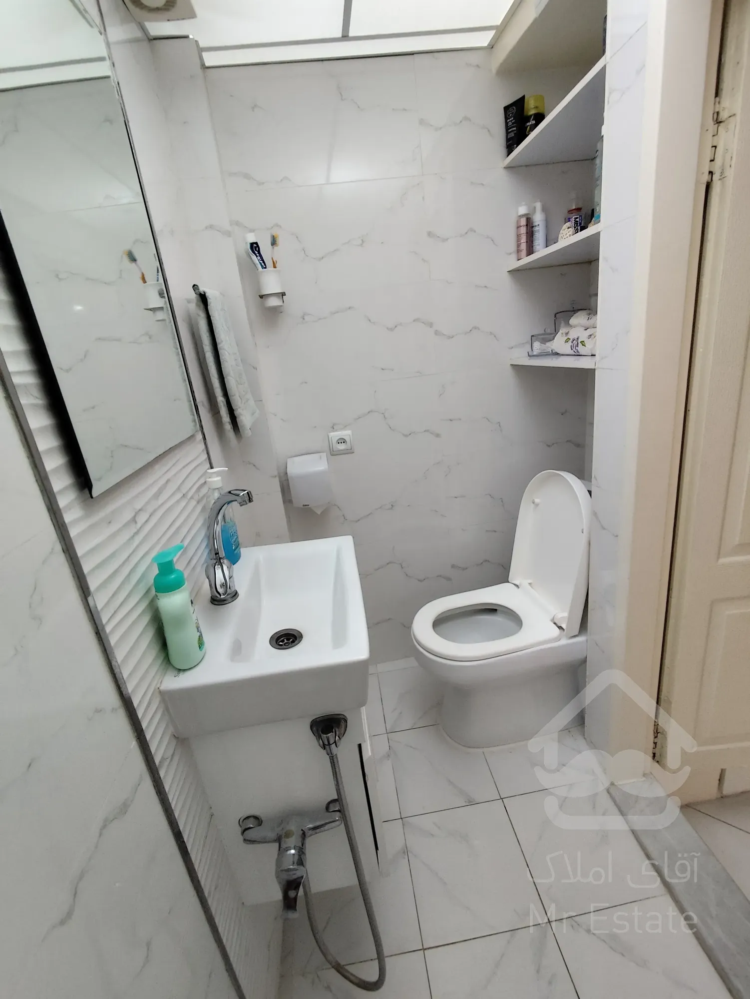 آپارتمان دوخوابه تک واحدی فول بازسازی