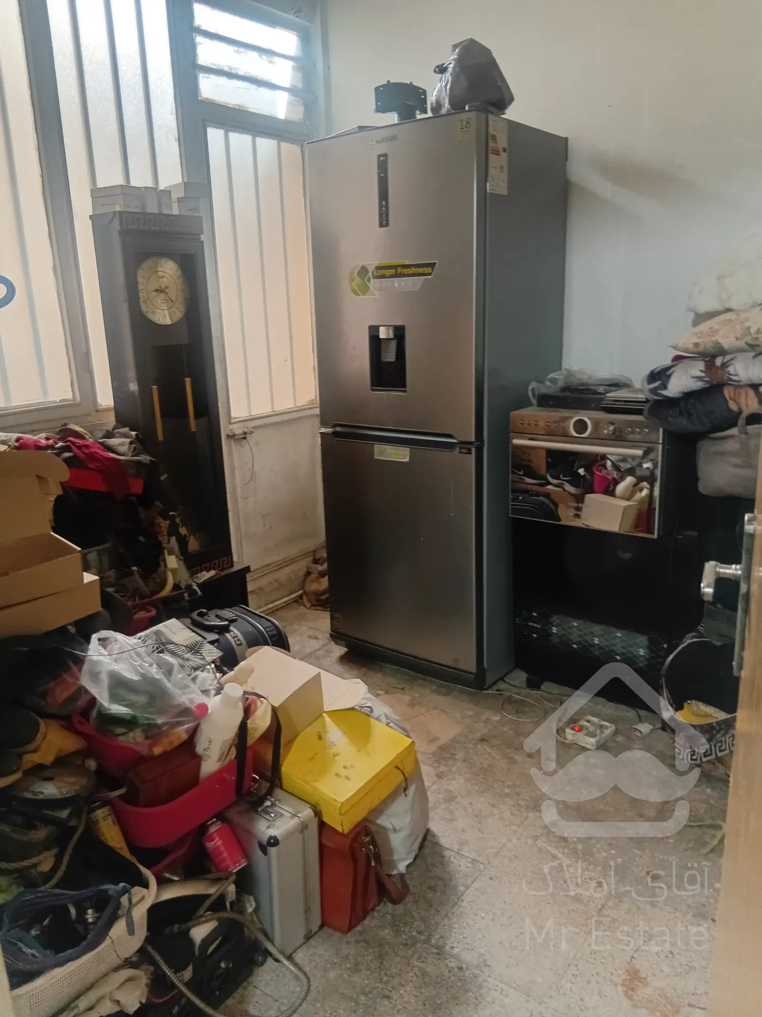 آپارتمان ۴۰ متری طبقه اول حیاط دار