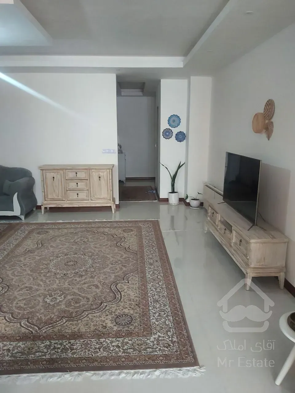 فروش واحد ۱۱۰ متری در حسن آباد کرج