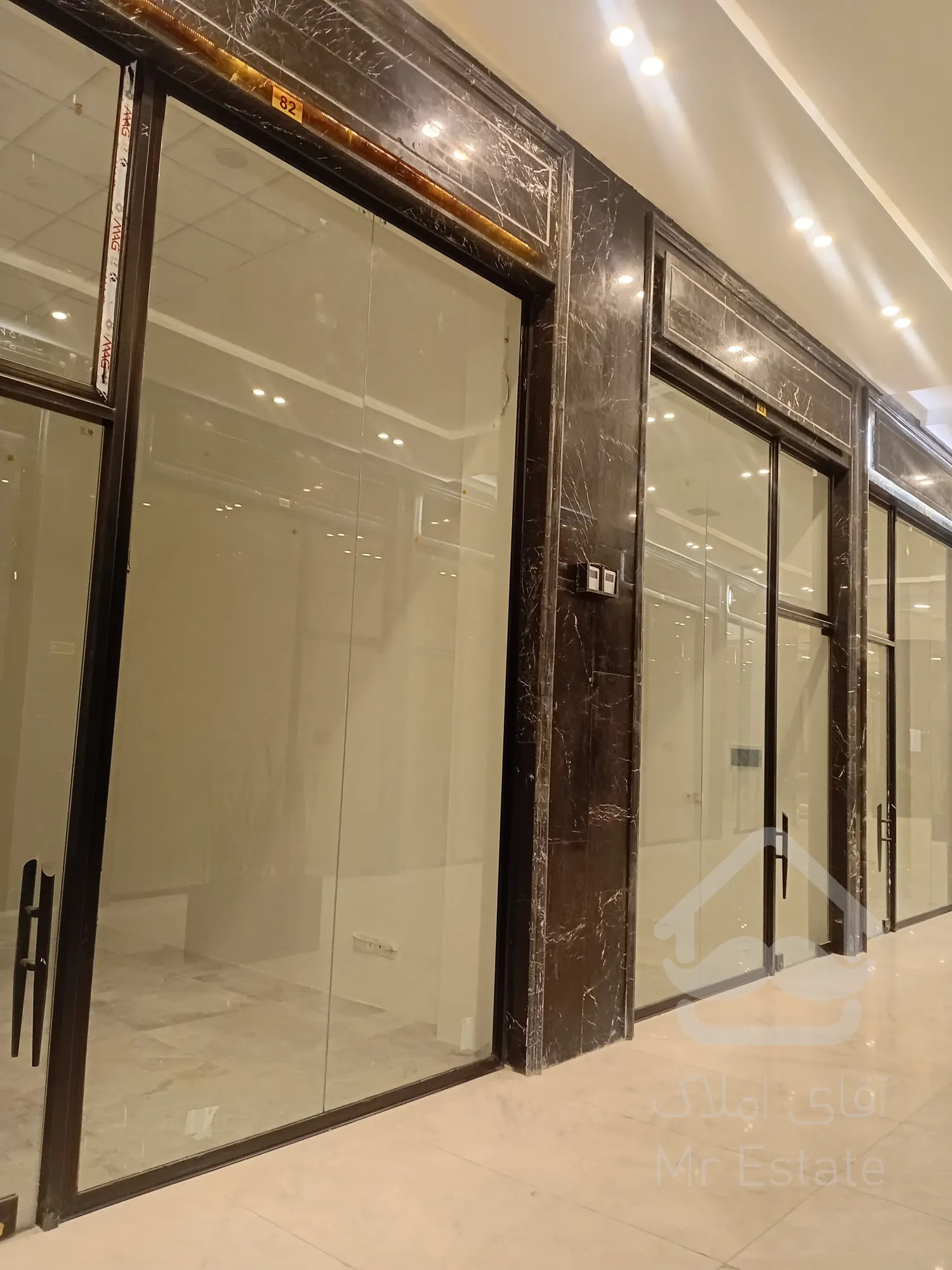 فروش مغازه 20 متری لوکس در رونیکا مال تجاری