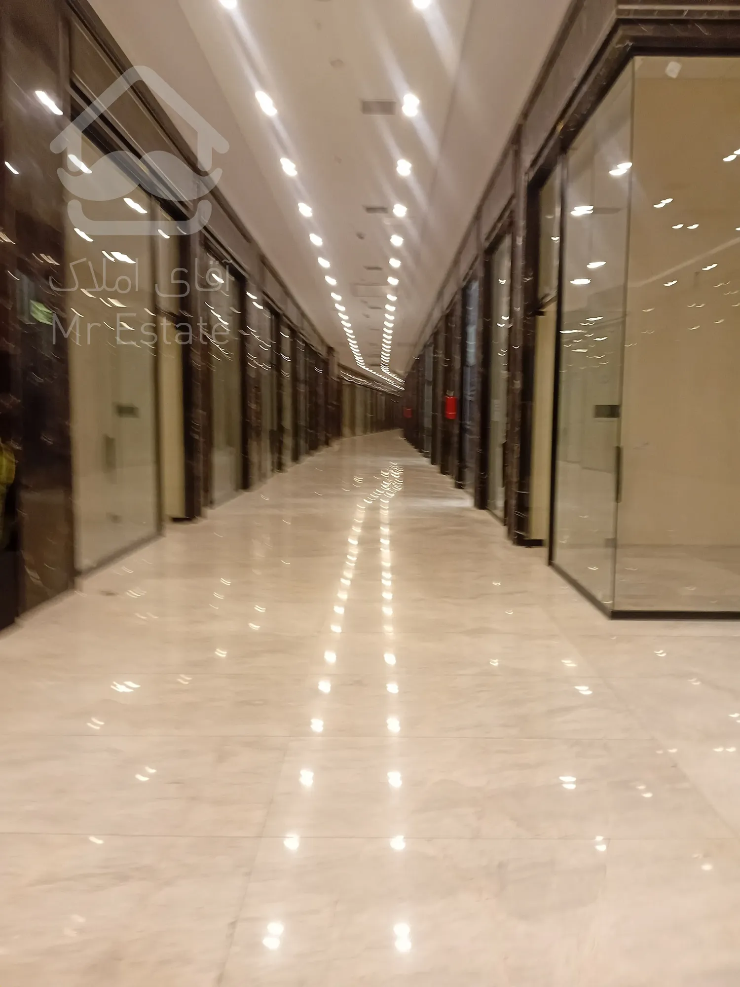 فروش مغازه 20 متری لوکس در رونیکا مال تجاری