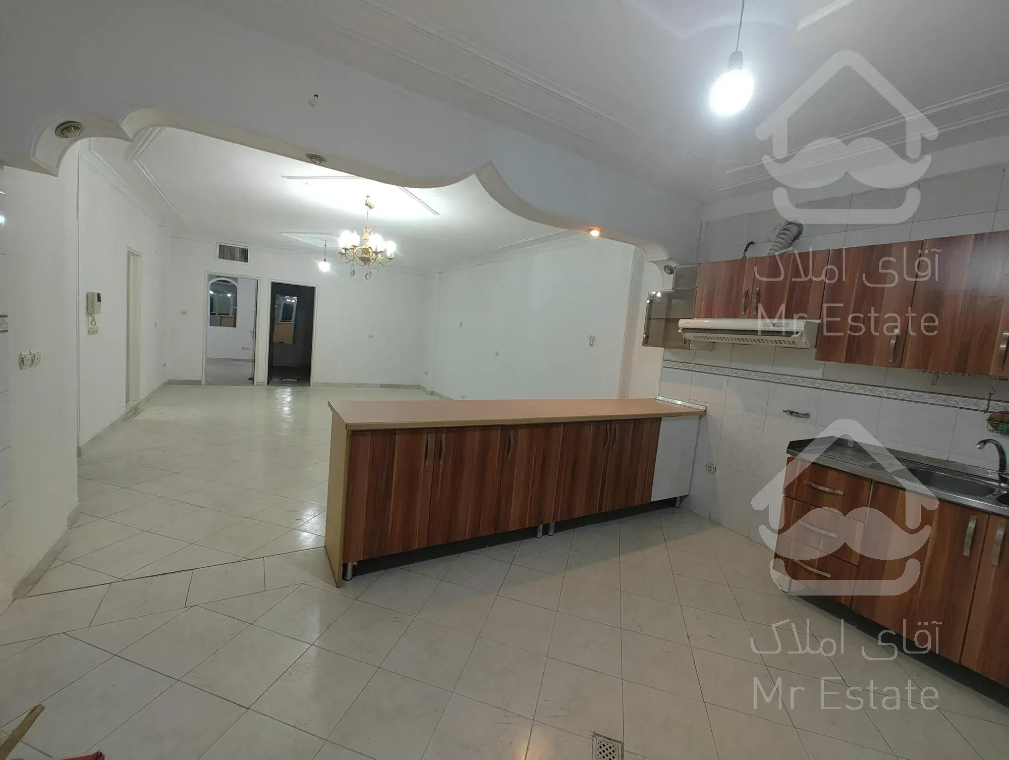 100 متر ، پیروزی ، عارف شمالی