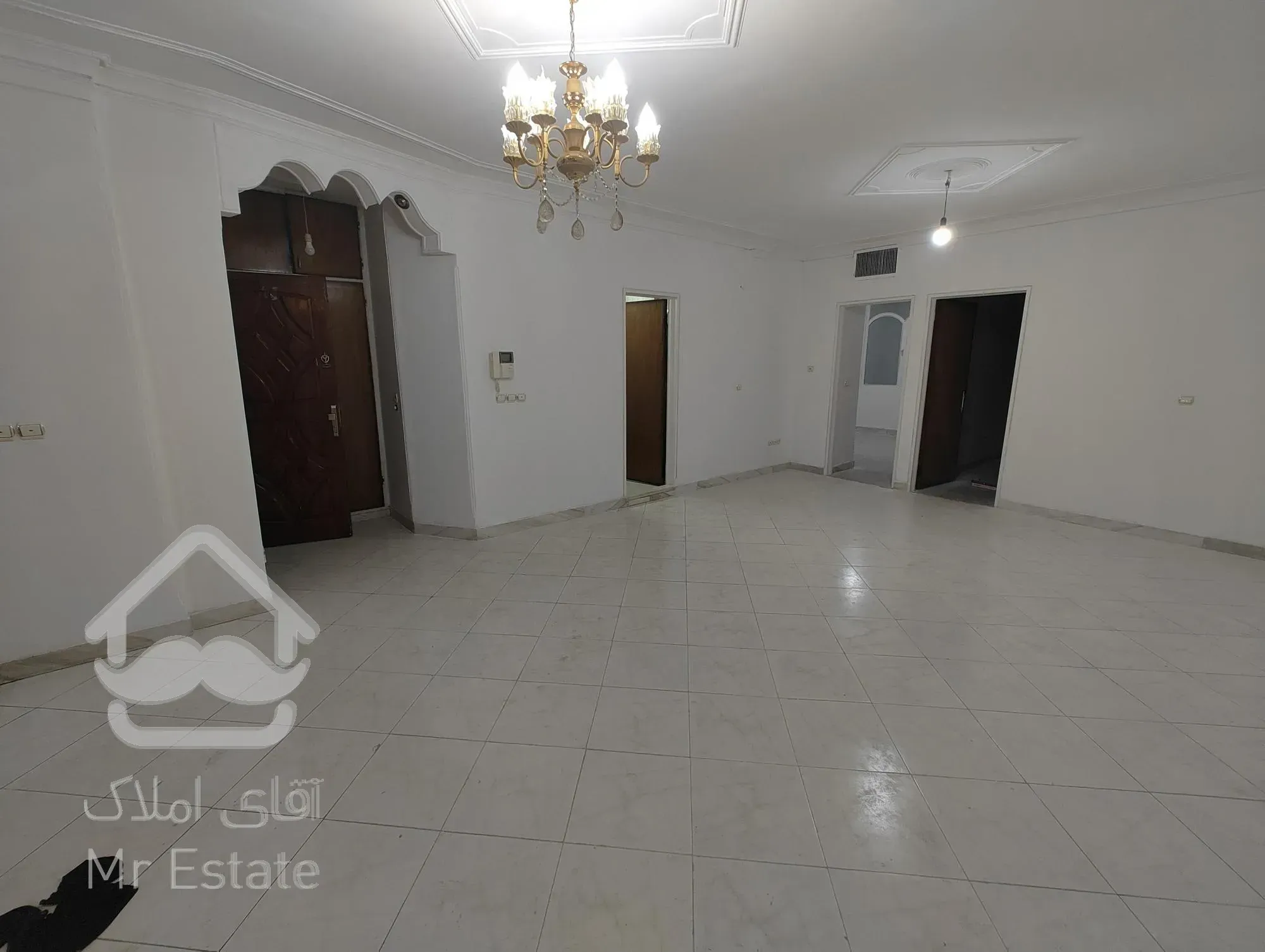 100 متر ، پیروزی ، عارف شمالی