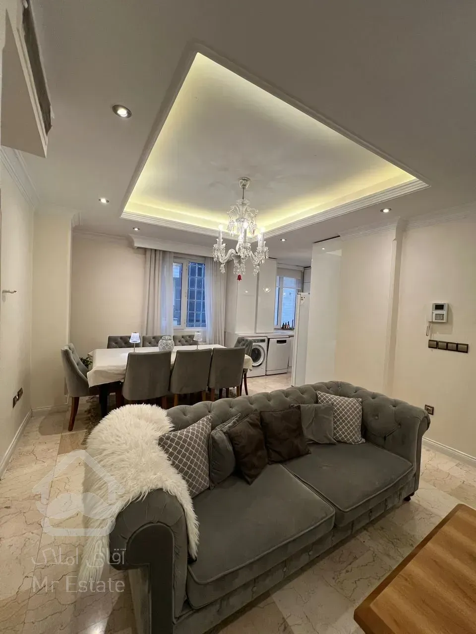 70متر سالن پرده خور کم واحد