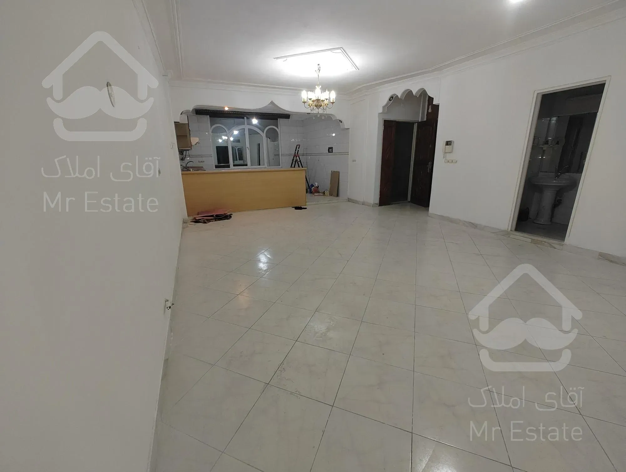 100 متر ، پیروزی ، عارف شمالی