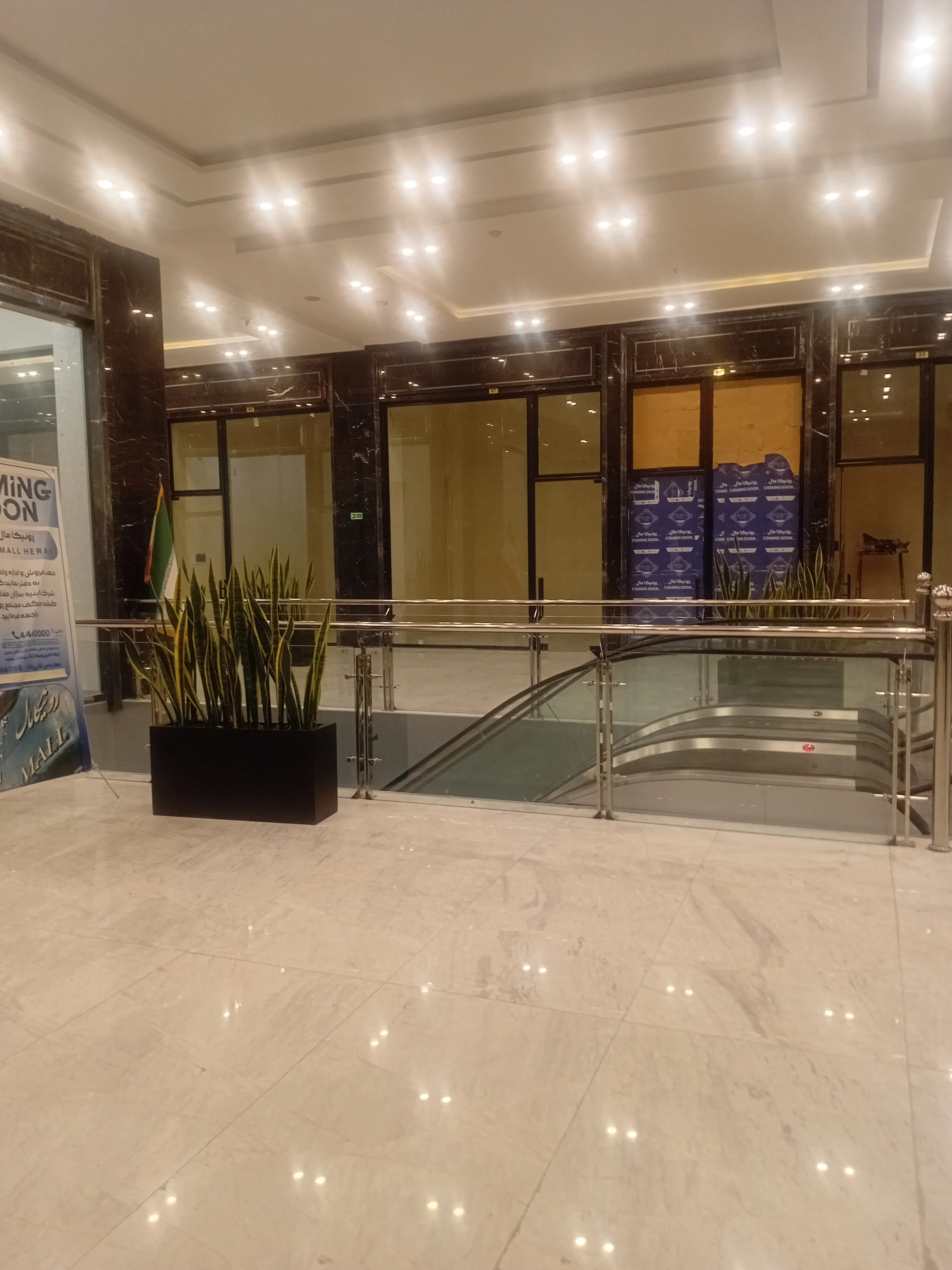 فروش تجاری ۱۹ متر هروی در نزدیکی مترو حسی آباد