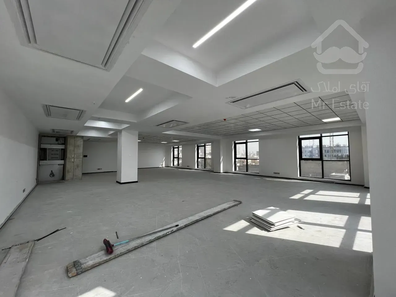 پارک اداری رونیکاپالاس،محل کسب و کارهای لوکس