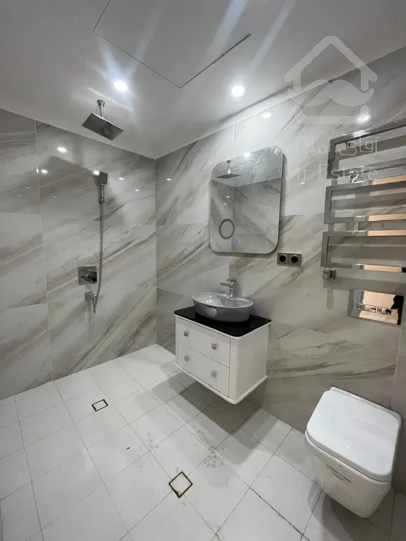 پیش فروش آپارتمان ۷۶ متری در برج رونیکاپالاس نیایش